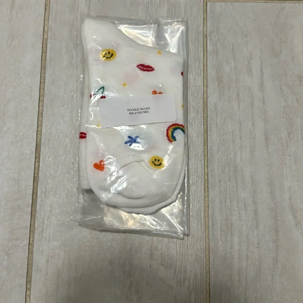 Doodle socks OS NWT